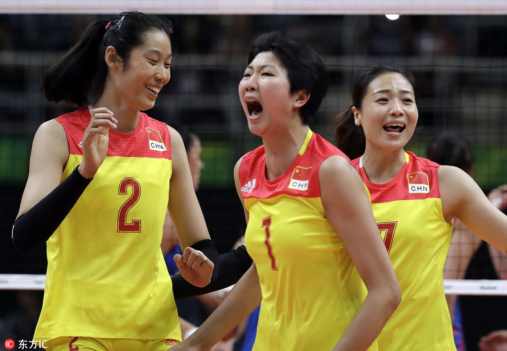 中国女排逆转塞尔维亚夺金 时隔12年再夺奥运冠军