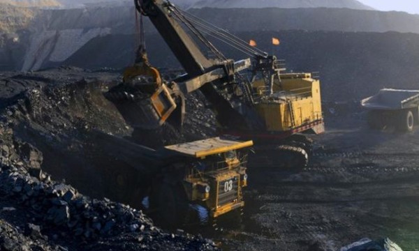 多国出手抢购致海外煤价飞涨 国内煤企持续增产保供稳价